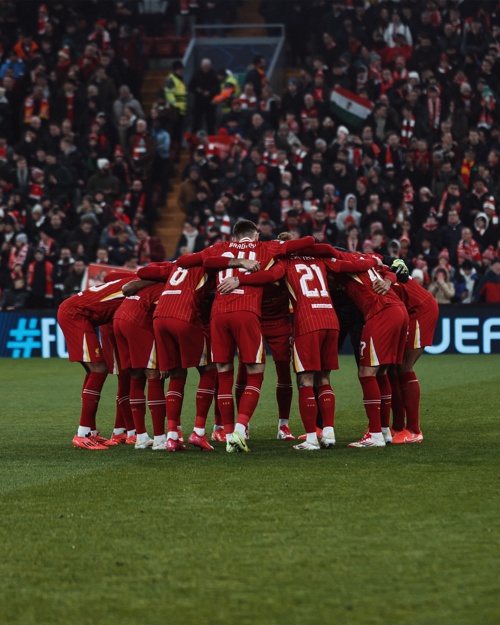 米乐体育官网-包含利物浦主场失利，冠军悬念重新燃起的词条