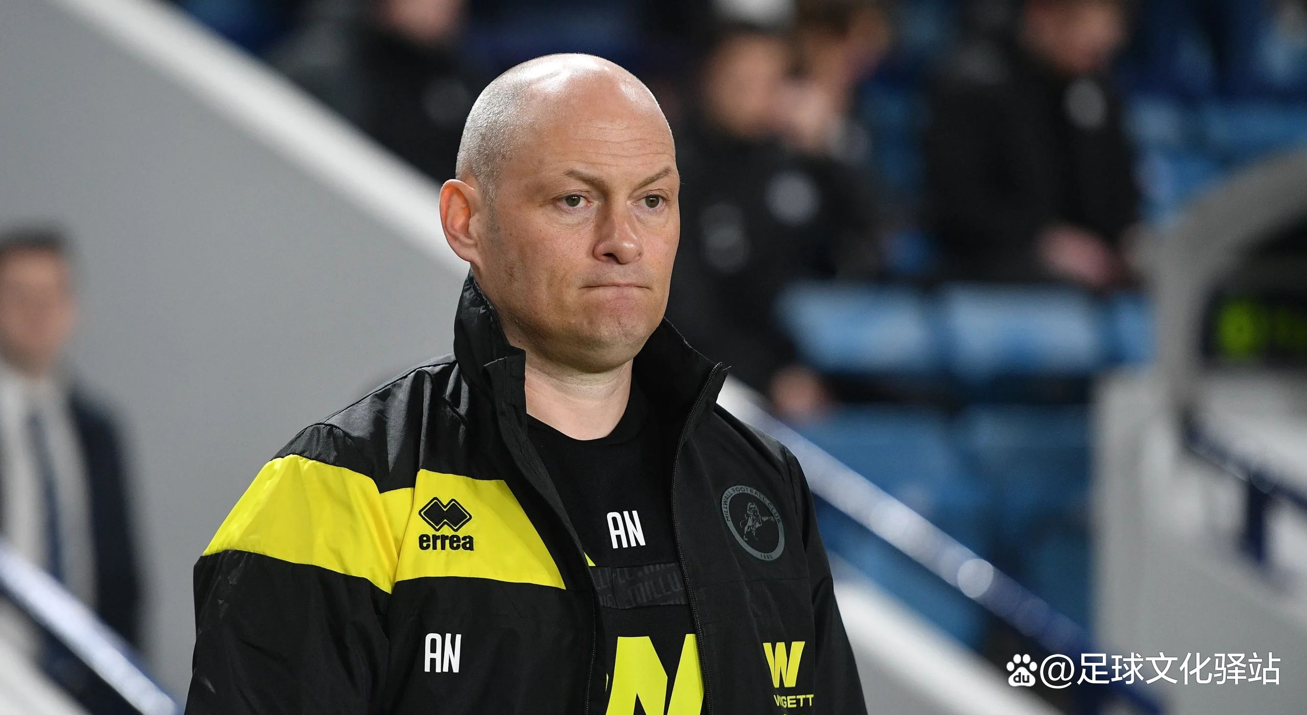 泸州米乐官网-沃特福德主场逆袭，挽救颓势，获胜收官